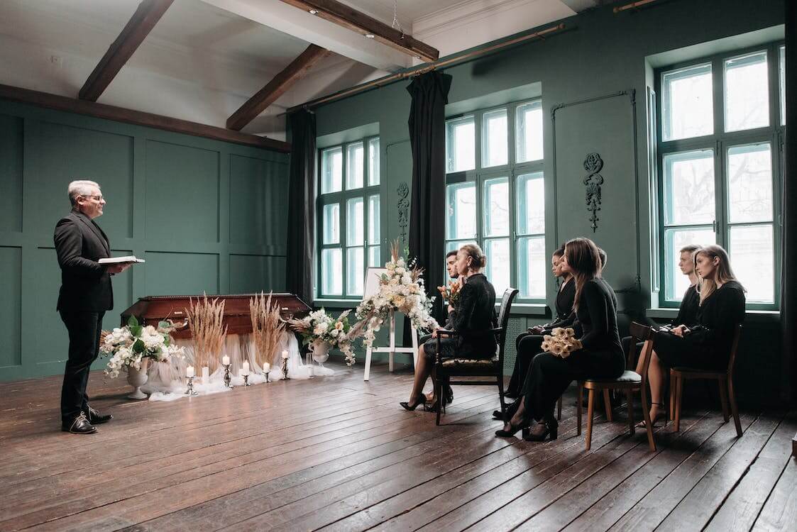 Funeral celebrants in the UK everything you need to know
